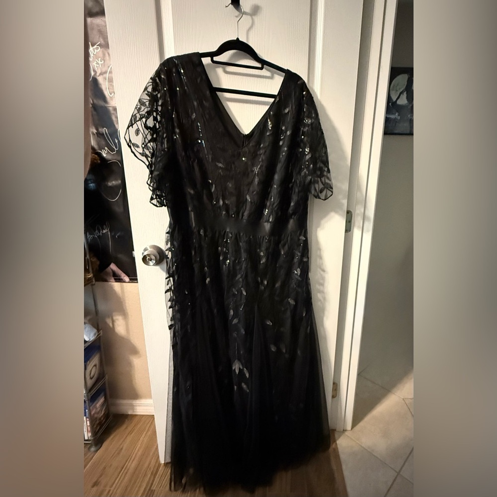 Pinup Fashion Formal Dresses Evening Gowns, Sequin Embroidery V-Neck Long Dress